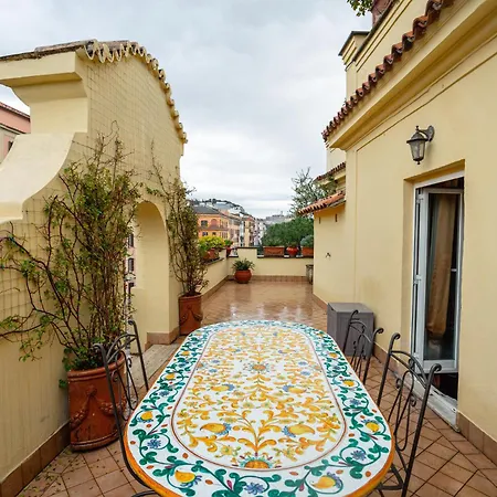 Vatican Penthouse - Terrace With View * Rome